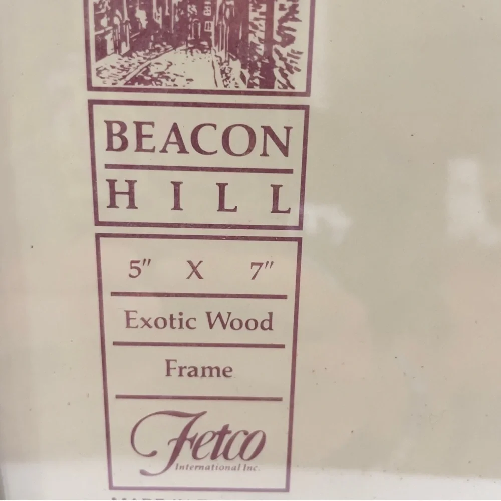 Fetco Beacon Hill Exotic Wood 5x7 Picture Frame Made in Thailand Dark Wood - VTG